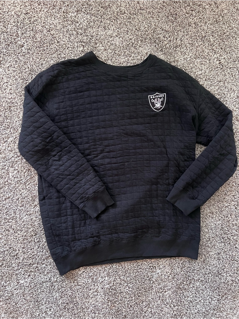 Fanatics Black Raiders Quilted Crewneck Sweatshirt